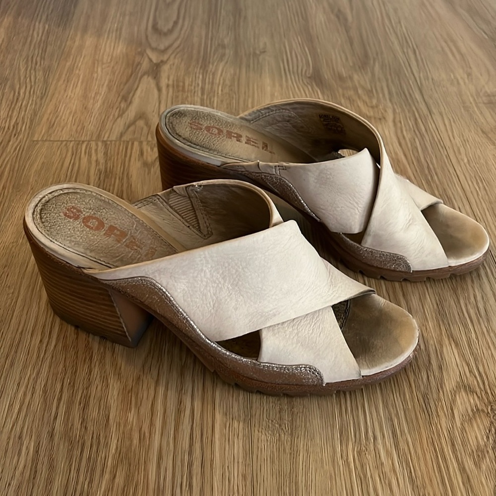 Sorel Nadia Mule Size 8 Natural Tan Leather Sandals